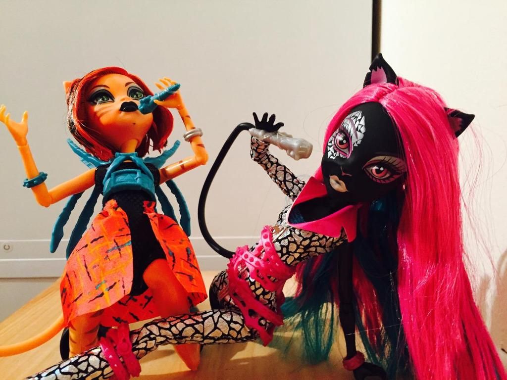 monster high catty noir and toralei