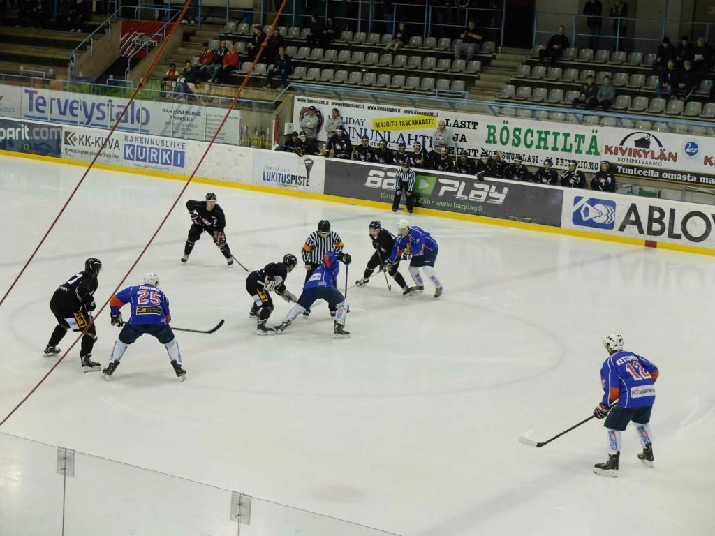  photo finland-ice-hockey-joensuu_zps55d9ccfc.jpg