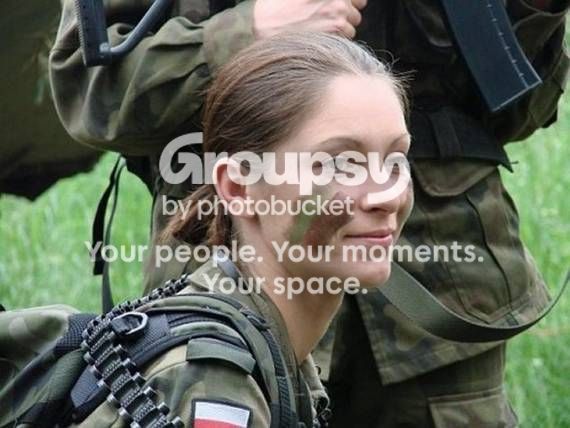 pol_zps4bfea157.jpg